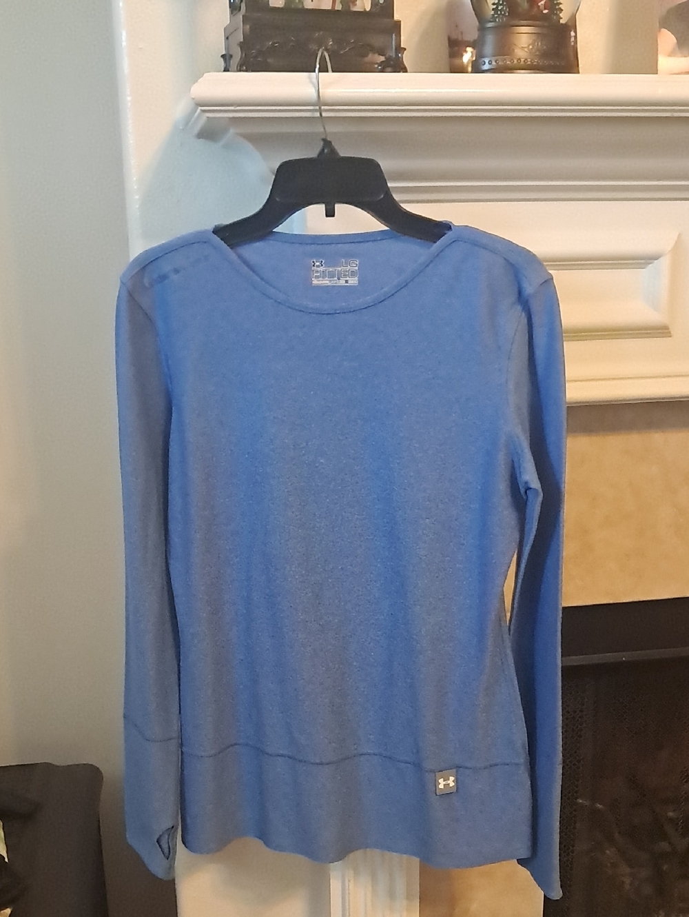 Under Armour Women's Light Blue Fitted Shirt Large